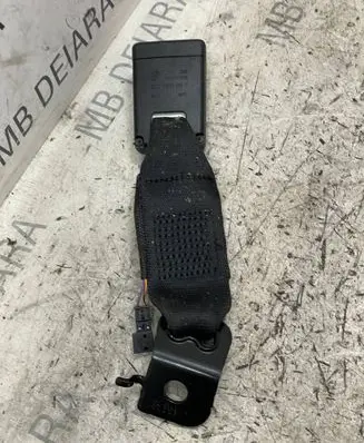 BMW 4 F32 F33 Rear seatbelt buckle 7335288 622783100C 951032016