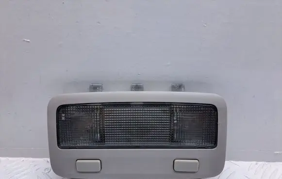 Toyota Avensis T250 Rear seat light 8125005021B0 8136305010