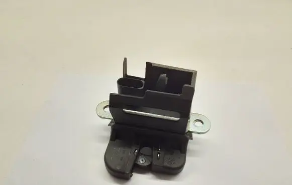 Volkswagen Touran I Tailgate/trunk/boot lock/catch/latch 3C9827645