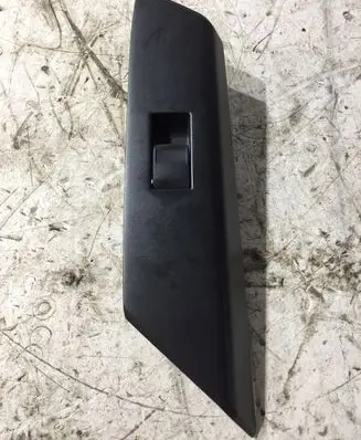 Toyota RAV 4 (XA40) Electric window control switch 742724207090100