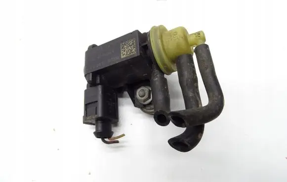 Volkswagen Golf VI Turbo solenoid valve 1K0906627B