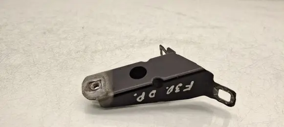 BMW 3 F30 F35 F31 Fender mounting bracket 41358066938 8066938