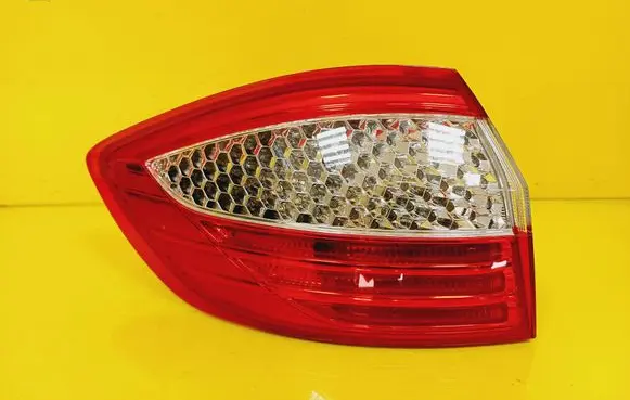 Ford Mondeo MK IV Rear/tail lights