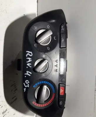 Toyota RAV 4 (XA20) Climate control unit