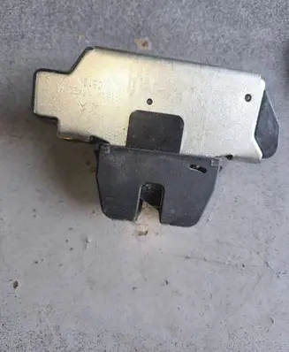 Citroen C3 Tailgate/trunk/boot lock/catch/latch 151487499 0512A