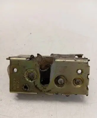 Mercedes-Benz Vito Viano W638 Sliding door lock A6387300335