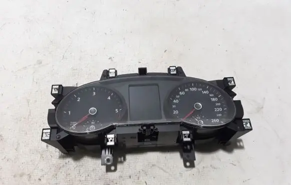 Volkswagen PASSAT B8 Speedometer (instrument cluster) 3G0920751B