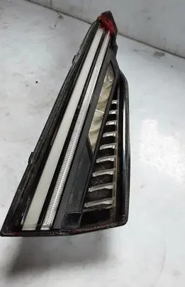 Audi S5 Tailgate rear/tail lights 8W6945093F