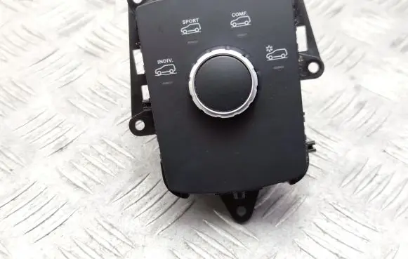 Mercedes-Benz GLE (W166 - C292) Suspension ride height/mode switch A2929058900