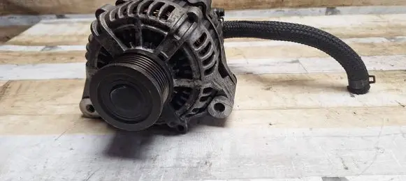 Hyundai Tucson JM Generator/alternator 3730027012 021319112