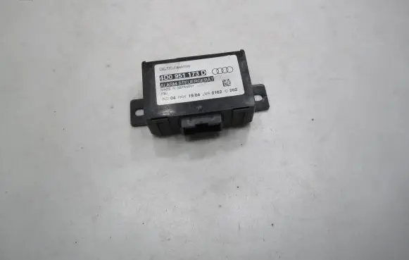 Audi A6 S6 C5 4B Alarm control unit/module 4D0951173D