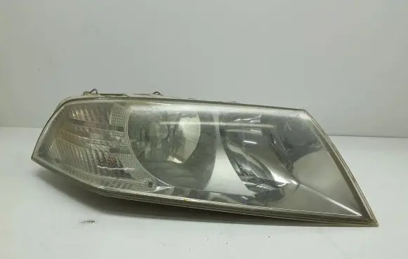 Skoda Octavia Mk2 (1Z) Headlight/headlamp