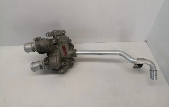 Porsche Macan (95B) Thermostat/thermostat housing 94610606960 94610618031