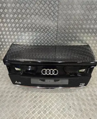 Tailgate/trunk/boot lid
