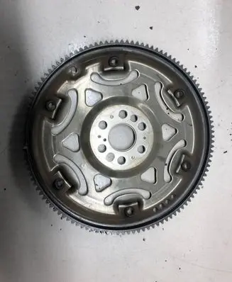 BMW 5 F10 F11 Flywheel 7585146