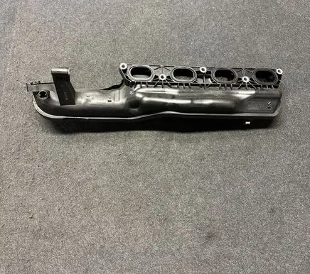 BMW 5 F10 F11 Intake manifold 7555663