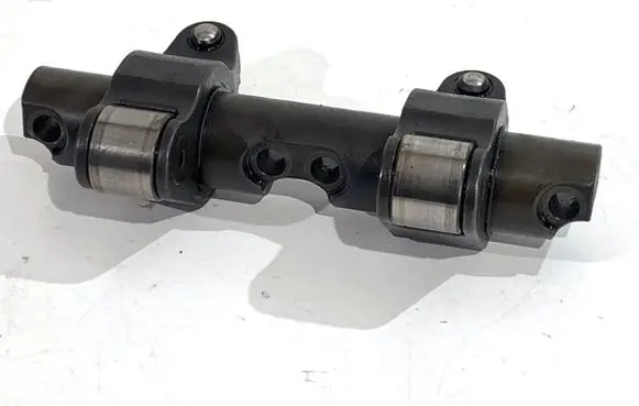 Volkswagen Touareg I Camshaft 038443H