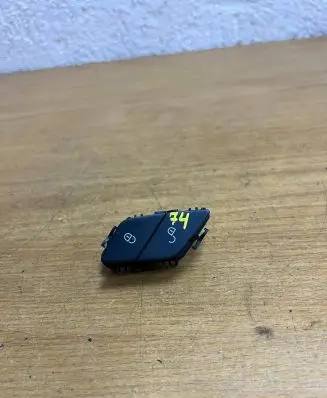 Mercedes-Benz E W238 Central locking switch button A2139059703