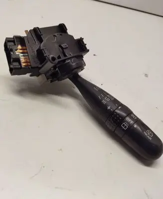 Toyota Corolla E120 E130 Wiper control stalk 173647