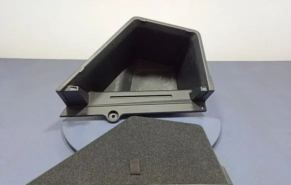 Toyota Auris E180 Glove box 6442102020