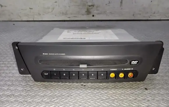 Chrysler Pacifica CD/DVD changer P05094031AA