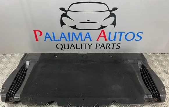 Audi A6 S6 C7 4G Engine splash shield/under tray 4G0863821