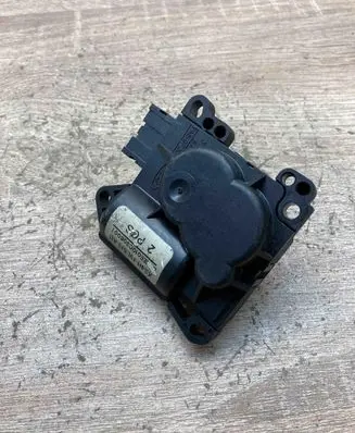 Volvo XC70 Air flap motor/actuator XS4H19E616AD