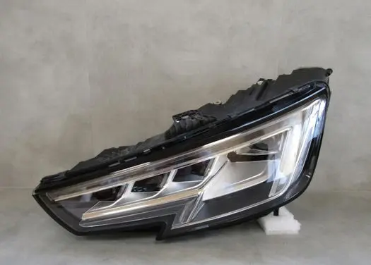 Audi A4 S4 B9 8W Headlight/headlamp