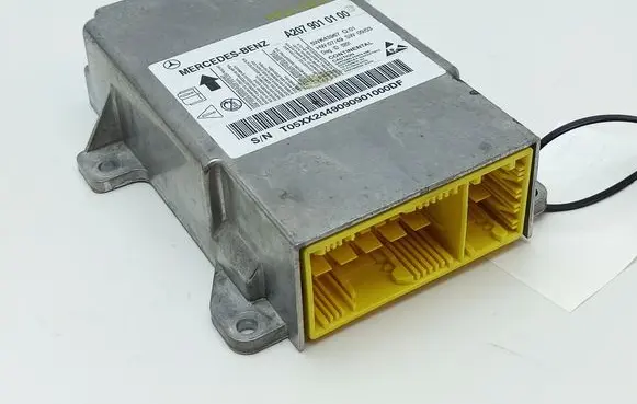 Mercedes-Benz E C207 W207 Airbag control unit/module A2079010100 5WK43967