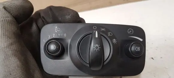 Ford Galaxy Light switch 6G9T13A024 04066443