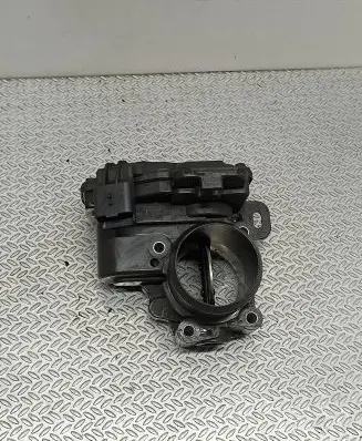 Ford Kuga II Throttle valve 9806625280 A2C85766300