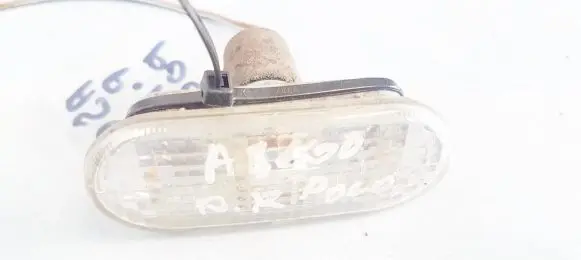 Volkswagen Polo III 6N 6N2 6NF Front fender indicator light 1j5949117a