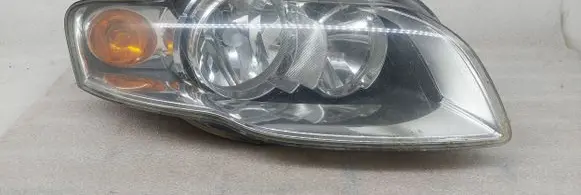 Audi A4 S4 B7 8E 8H Headlight/headlamp 0301219602
