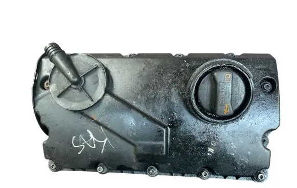 Volkswagen PASSAT B5.5 Rocker cam cover 038103475N
