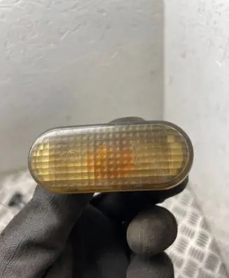 Ford Galaxy Front fender indicator light 3a0949117b