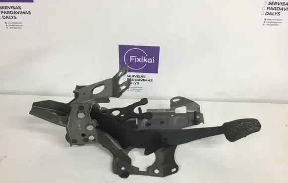 Ford Fiesta Brake pedal 