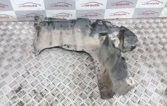 Toyota Avensis T220 Front bumper skid plate/under tray 51441