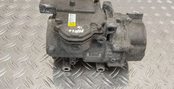 Toyota Prius+ (ZVW40) Air conditioning (A/C) compressor (pump) 0422000402
