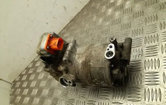 Audi e-tron Air conditioning (A/C) compressor (pump) 4G0816797D