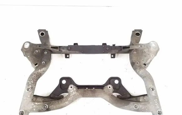 Mercedes-Benz C W204 Front subframe A2046281057