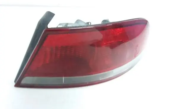 Chrysler Sebring (ST-22 - JR) Rear/tail lights