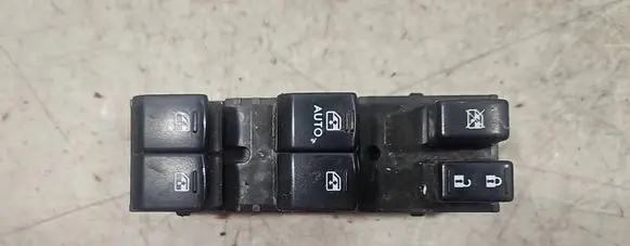 Subaru Forester SJ Electric window control switch 83071SG040 GQ65GHTNA
