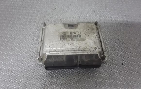 Seat Alhambra (Mk1) Engine control unit/module 038906019J 0281010216