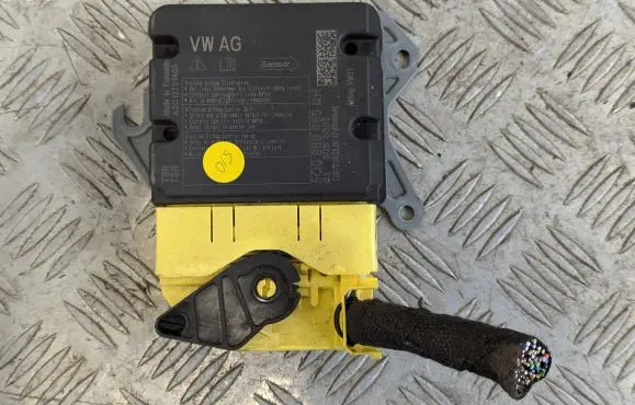 Skoda Superb B8 (3V) Airbag control unit/module 5Q0959655BH