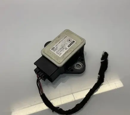 Mercedes-Benz E W212 ESP acceleration yaw rate sensor 0265005755 7017187