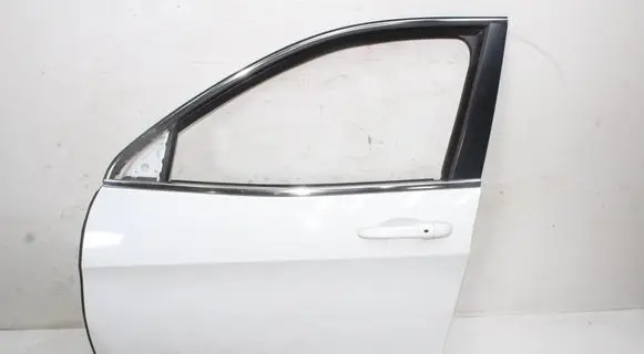 Jeep Cherokee Front door