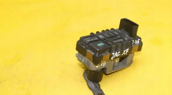 Jaguar XF X250 Turbine electric control actuator 