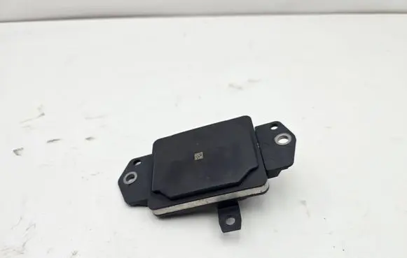Toyota C-HR I Distronic sensor radar 88210F4070 202LSG051 C22292