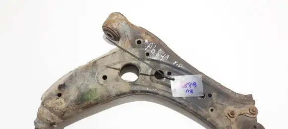 Volkswagen Polo IV 9N3 Front lower control arm/wishbone