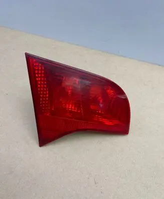 Audi A4 S4 B7 8E 8H Tailgate rear/tail lights 8E9945093 484501 ULO749001